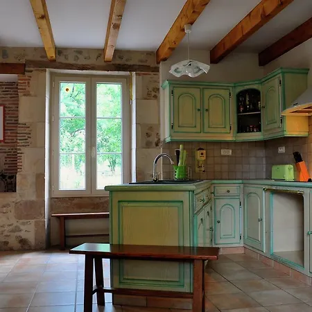 Ferienhaus Pres De L Etang Du Serail Availles-Limouzine